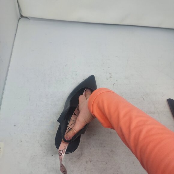 Christian Louboutin Black Hot Chick Slingback Pump Shoe - Picture 8 of 11